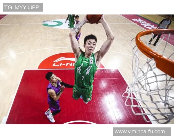 武汉篮球队的蜕变之旅：从传统强队到现代竞技新星的崛起