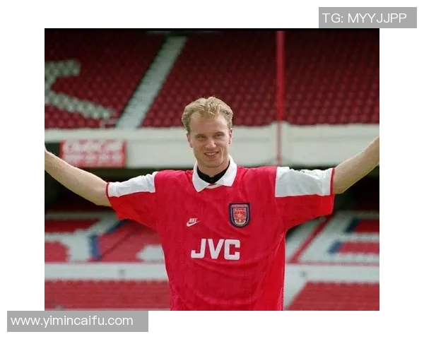 荷兰足球明星的成长之路与辉煌成就探秘